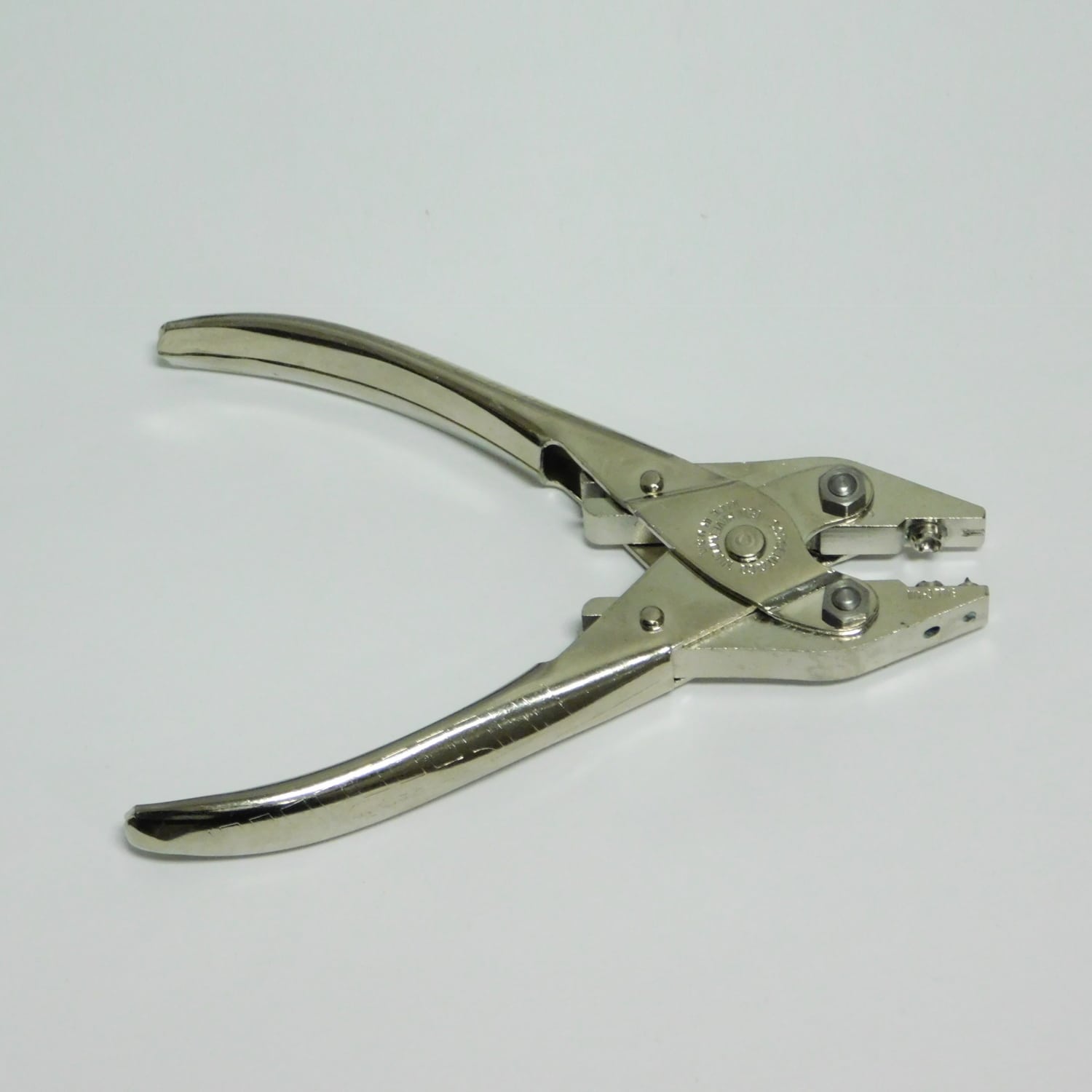 #10 Combination Pliers with Cutting Tool Larger Image-Size & Fit Guide 